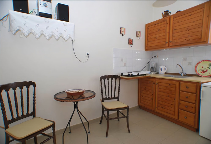 Imagen de la habitación del Pensión Moschoula. Foto 15