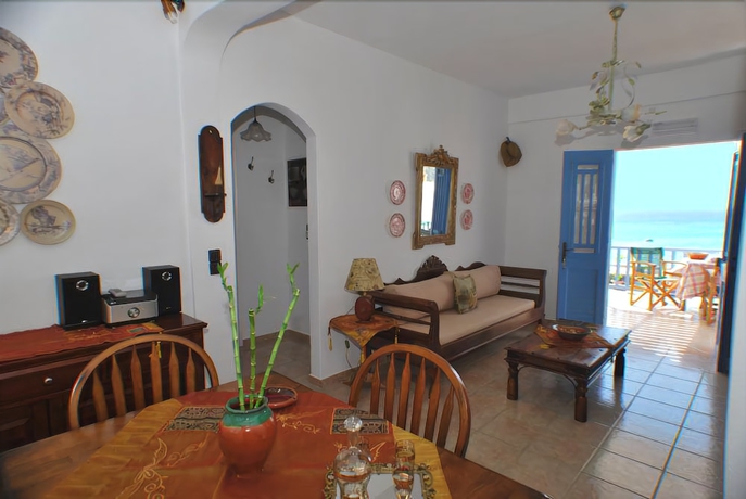 Imagen de la habitación del Pensión Moschoula. Foto 17