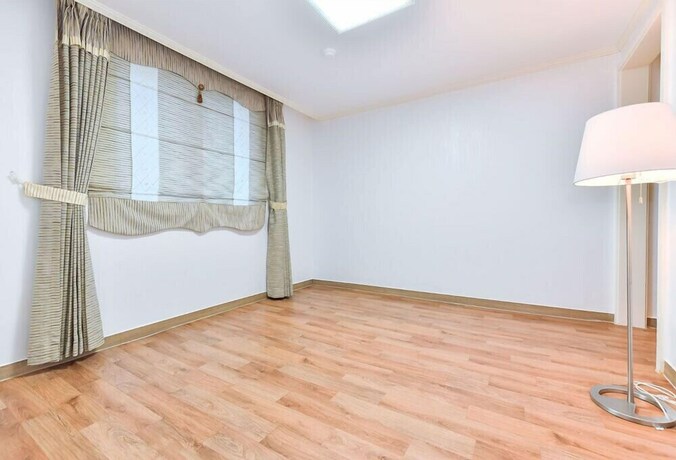 Imagen de la habitación del Pensión Muju. Foto 18