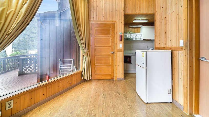 Imagen de la habitación del Pensión Muju Island. Foto 12