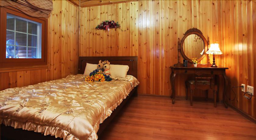 Imagen de la habitación del Pensión Muju Naos. Foto 7