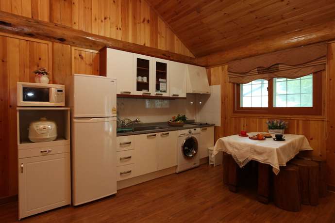 Imagen de la habitación del Pensión Muju Naos. Foto 10