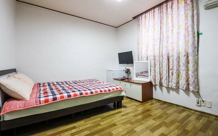 Imagen de la habitación del Pensión Muju VIP. Foto 6