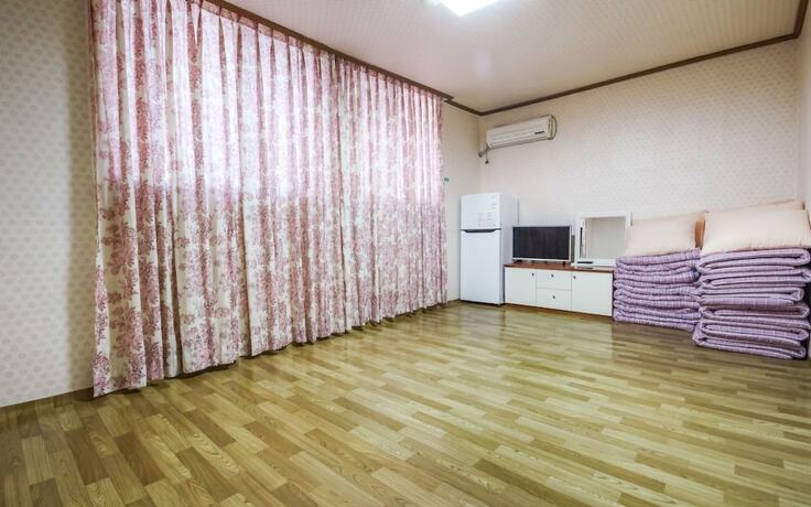 Imagen de la habitación del Pensión Muju VIP. Foto 8