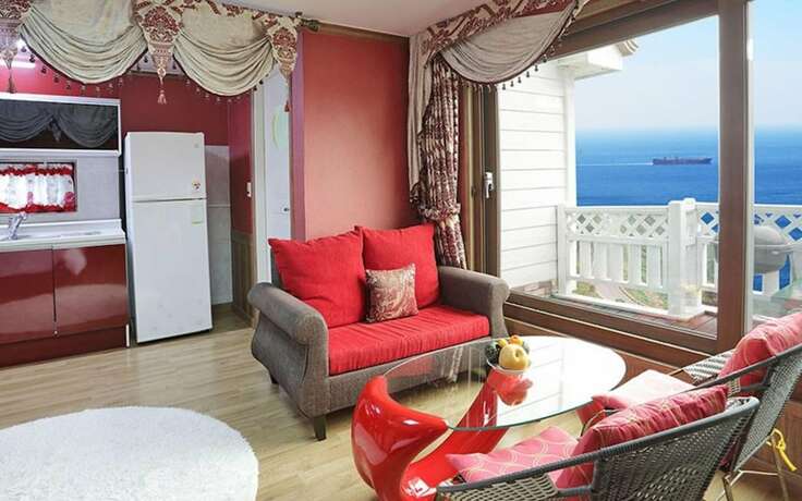 Imagen general del Pensión Namhae Casa Mar Pension. Foto 10