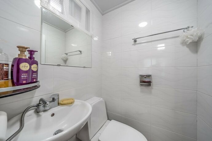 Imagen general del Pensión Namhae Dalddenuenbada. Foto 1