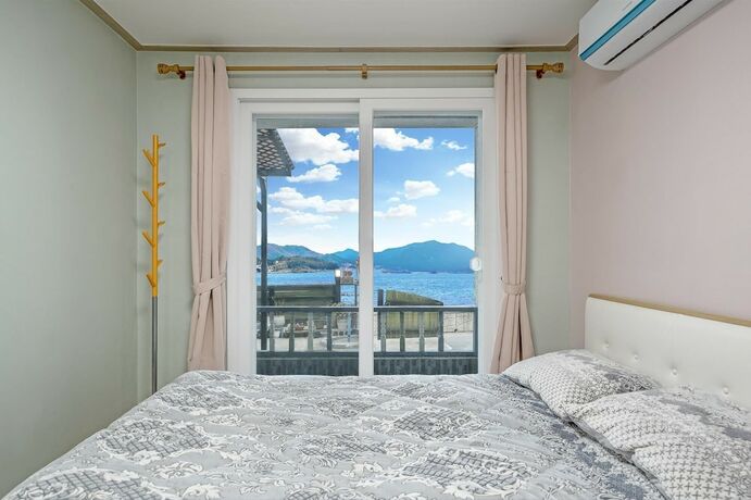 Imagen general del Pensión Namhae Dalddenuenbada. Foto 4