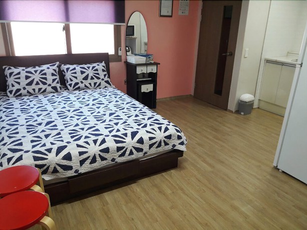 Imagen de la habitación del Pensión Namhae Gagopa. Foto 19