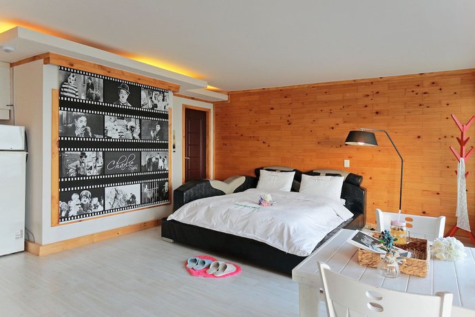 Imagen de la habitación del Pensión Namhae Lumiere. Foto 14
