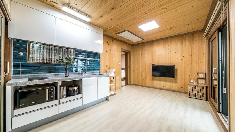 Imagen general del Pensión Namhae Yanghwa Seaside. Foto 10