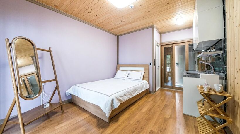 Imagen de la habitación del Pensión Namhae Yanghwa Seaside. Foto 13