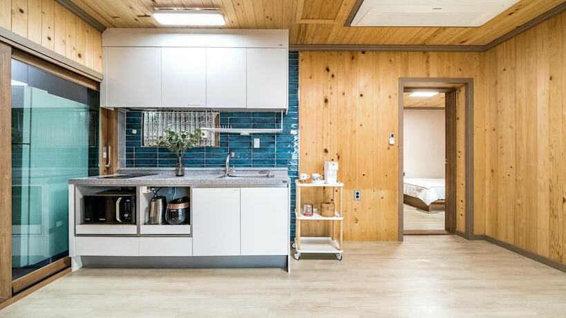 Imagen de la habitación del Pensión Namhae Yanghwa Seaside. Foto 16