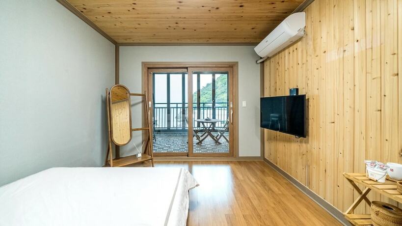 Imagen de la habitación del Pensión Namhae Yanghwa Seaside. Foto 18