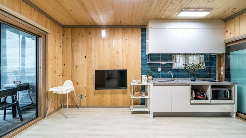 Imagen de la habitación del Pensión Namhae Yanghwa Seaside. Foto 19