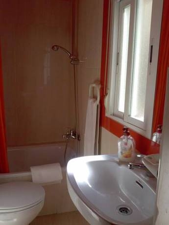 Imagen general del Pensión Navarra, Tetu&aacute;n. Foto 4