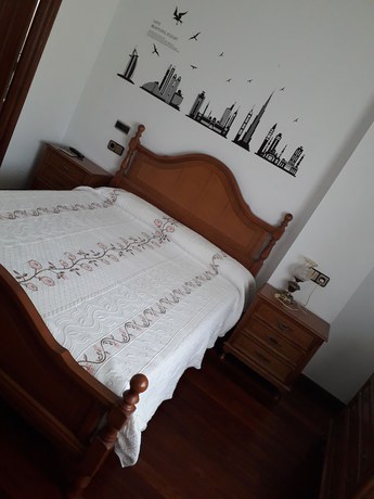 Imagen de la habitación del Pensión Nigr&aacute;n. Foto 2