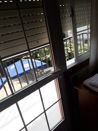 Imagen de la habitación del Pensión Nigr&aacute;n. Foto 3