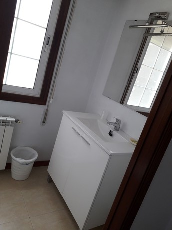 Imagen de la habitación del Pensión Nigr&aacute;n. Foto 5