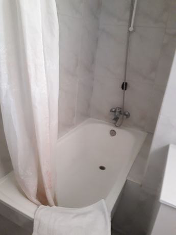 Imagen de la habitación del Pensión Nigr&aacute;n. Foto 8