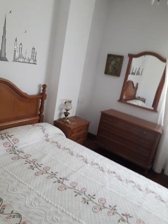 Imagen de la habitación del Pensión Nigr&aacute;n. Foto 12