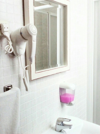 Imagen de la habitación del Pensión Nuevo Suizo. Foto 3