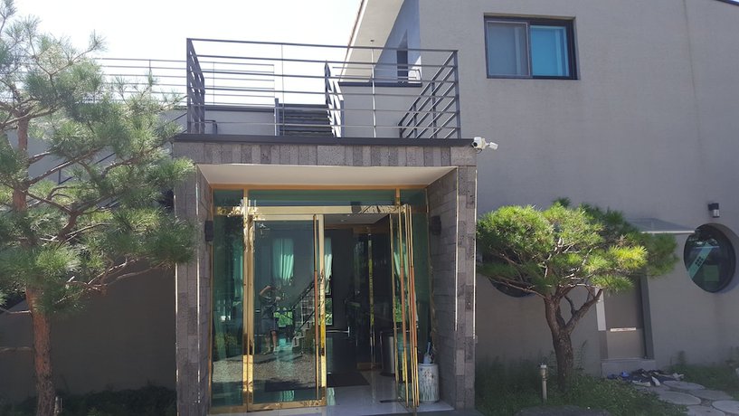 Imagen de los interiores del Pensión Oikos Leisure. Foto 20