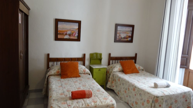 Imagen de la habitación del Pensión Olympia, Granada. Foto 6