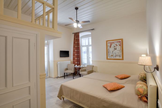 Imagen de la habitación del Pensión Omorfi Poli. Foto 5