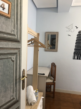 Imagen de la habitación del Pensión Otola. Foto 17