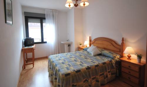 Imagen de la habitación del Pensión Paseo Real. Foto 6