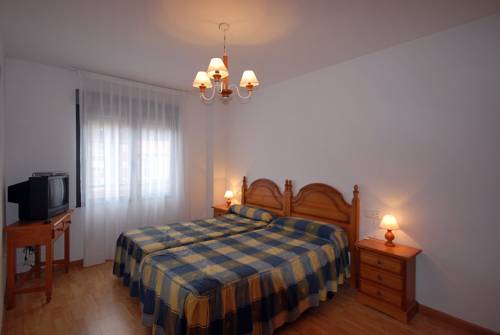 Imagen de la habitación del Pensión Paseo Real. Foto 7