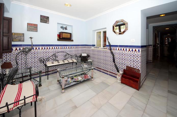 Imagen de los interiores del Pensión Pension Aduar. Foto 8