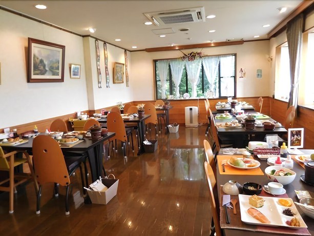 Imagen del bar/restaurante del Pensión Pension Ajiwai. Foto 2