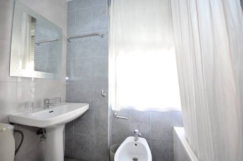 Imagen de la habitación del Pensión Pension Alcazaba. Foto 8
