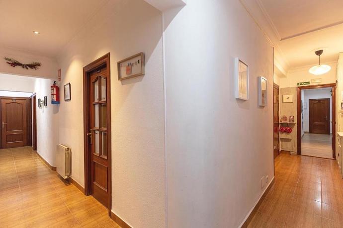 Imagen general del Pensión Pension Angelines, Sneuu Hostel Santander. Foto 2