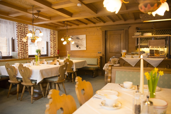 Imagen del bar/restaurante del Pensión Pension Daniel. Foto 4