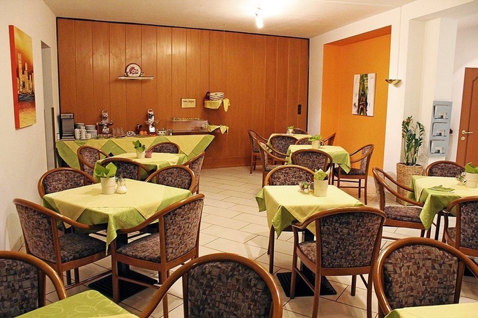 Imagen del bar/restaurante del Pensión Pension Erlaa. Foto 6