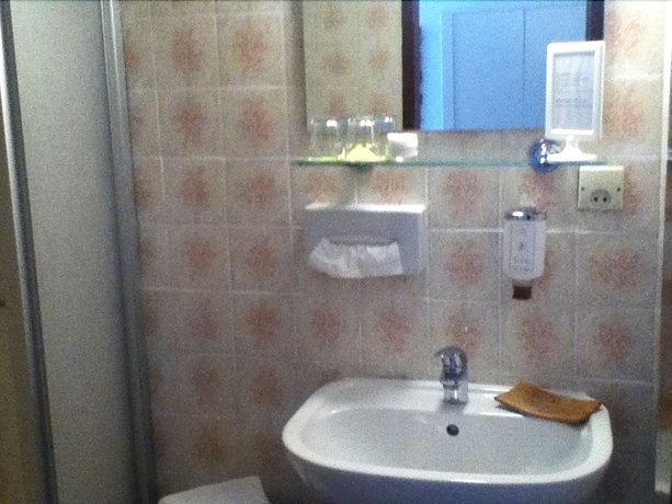 Imagen de la habitación del Pensión Pension Lerner. Foto 13