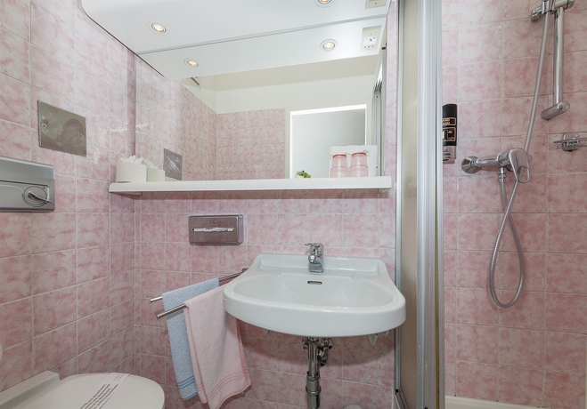 Imagen de la habitación del Pensión Pension Neuer Markt. Foto 8