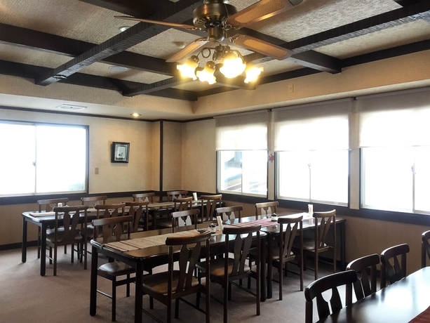 Imagen del bar/restaurante del Pensión Pension Rantanrirun. Foto 13