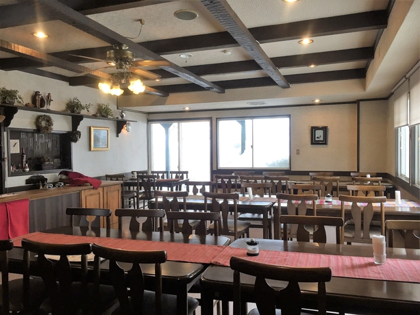 Imagen del bar/restaurante del Pensión Pension Rantanrirun. Foto 14