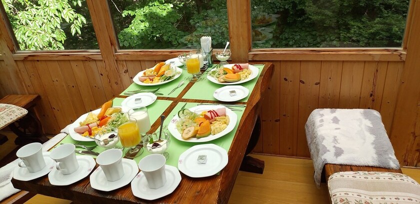 Imagen del bar/restaurante del Pensión Pension Un Memory. Foto 17