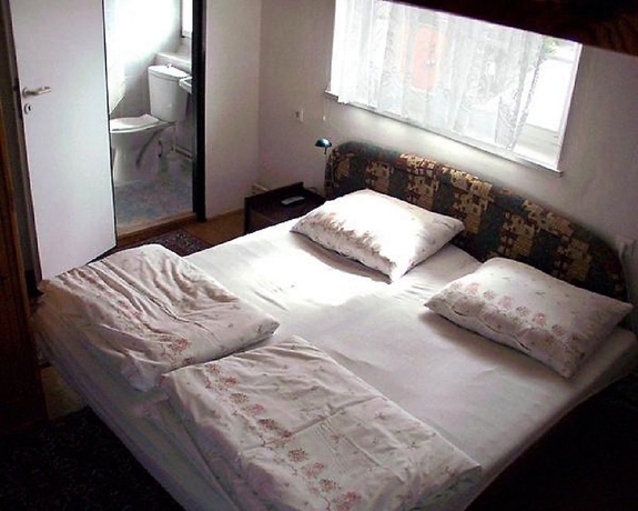Imagen de la habitación del Pensión Penzi&oacute;n Z&aacute;vada. Foto 5