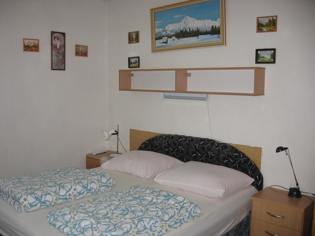 Imagen de la habitación del Pensión Penzi&oacute;n Z&aacute;vada. Foto 6