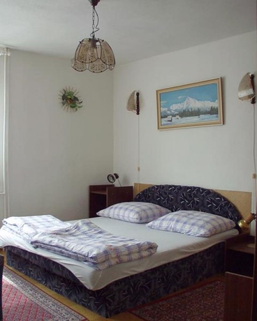 Imagen de la habitación del Pensión Penzi&oacute;n Z&aacute;vada. Foto 7