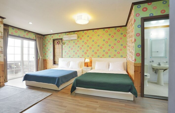 Imagen de la habitación del Pensión Petit Maison. Foto 23