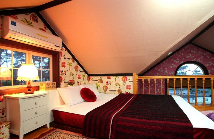 Imagen de la habitación del Pensión Petit Maison. Foto 26