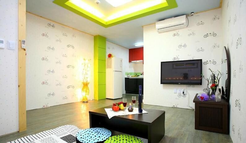 Imagen general del Pensión Pinky Marine. Foto 10