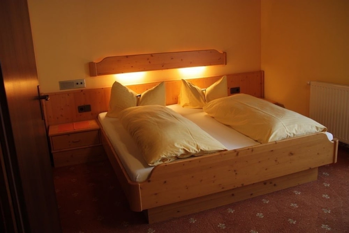 Imagen de la habitación del Pensión Planaiblick. Foto 2