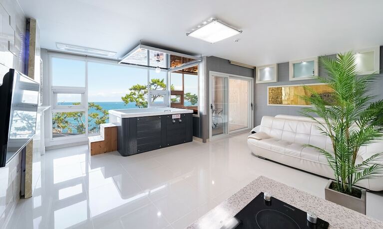 Imagen general del Pensión Pohang Pinewave Sea and Spa Pension. Foto 6